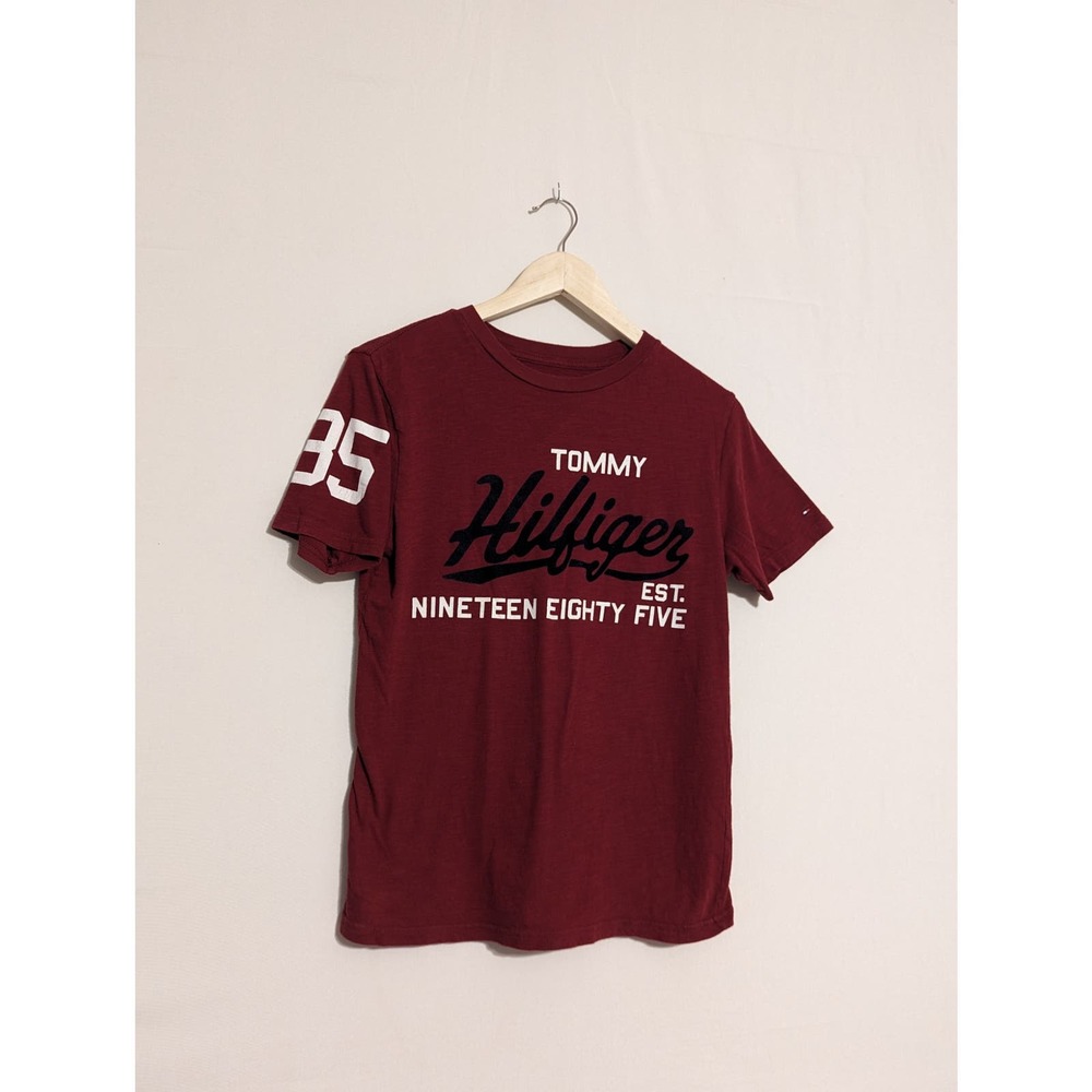 Tommy Hilfiger red maroon crew neck tee shirt mens juniors teens medium
